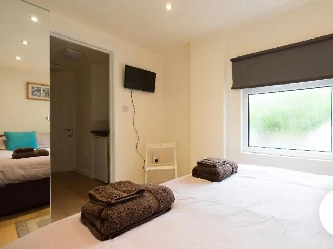 Alexandra Annexe Apartment Bath 0*,  United Kingdom